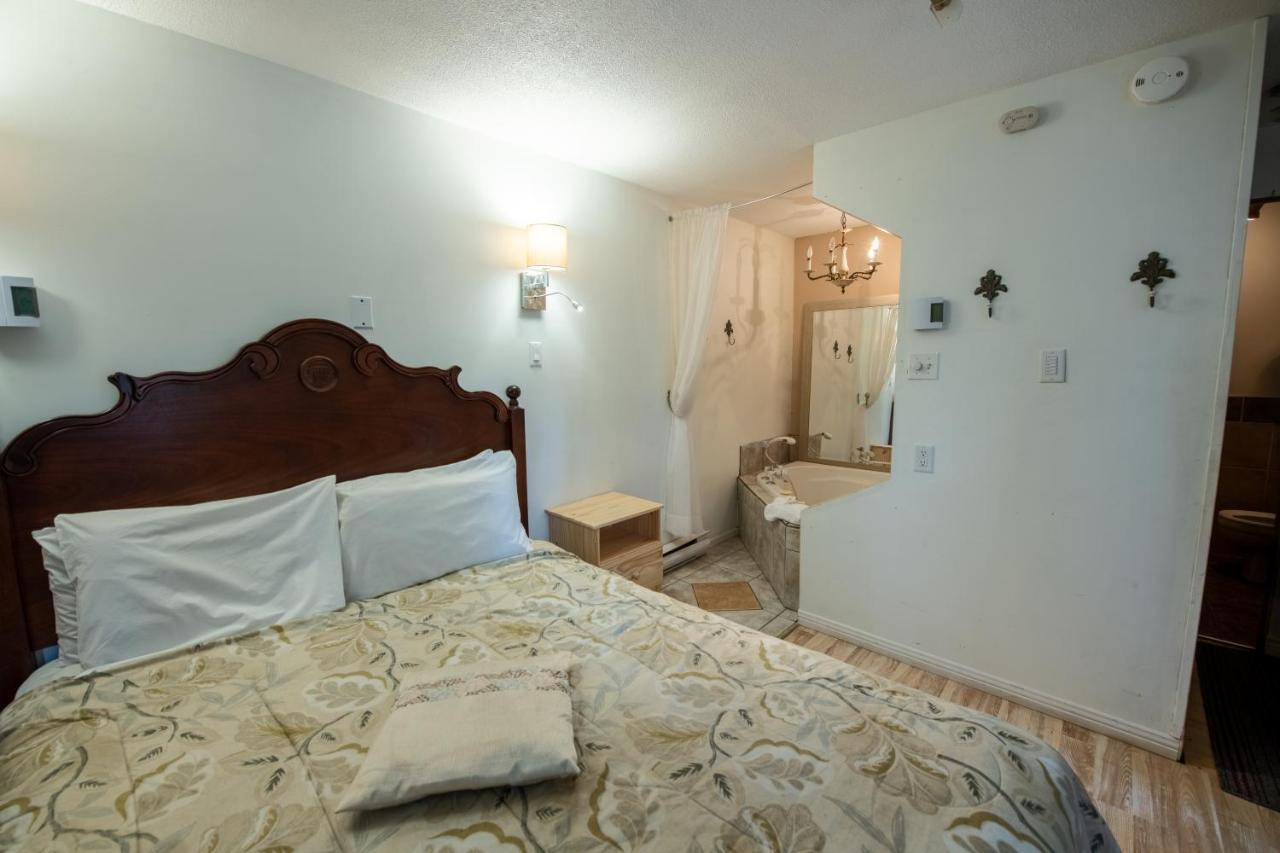 Motel Fleur De Lys Мейгог Экстерьер фото