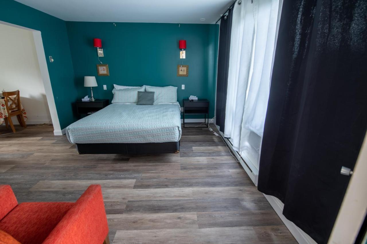 Motel Fleur De Lys Мейгог Экстерьер фото
